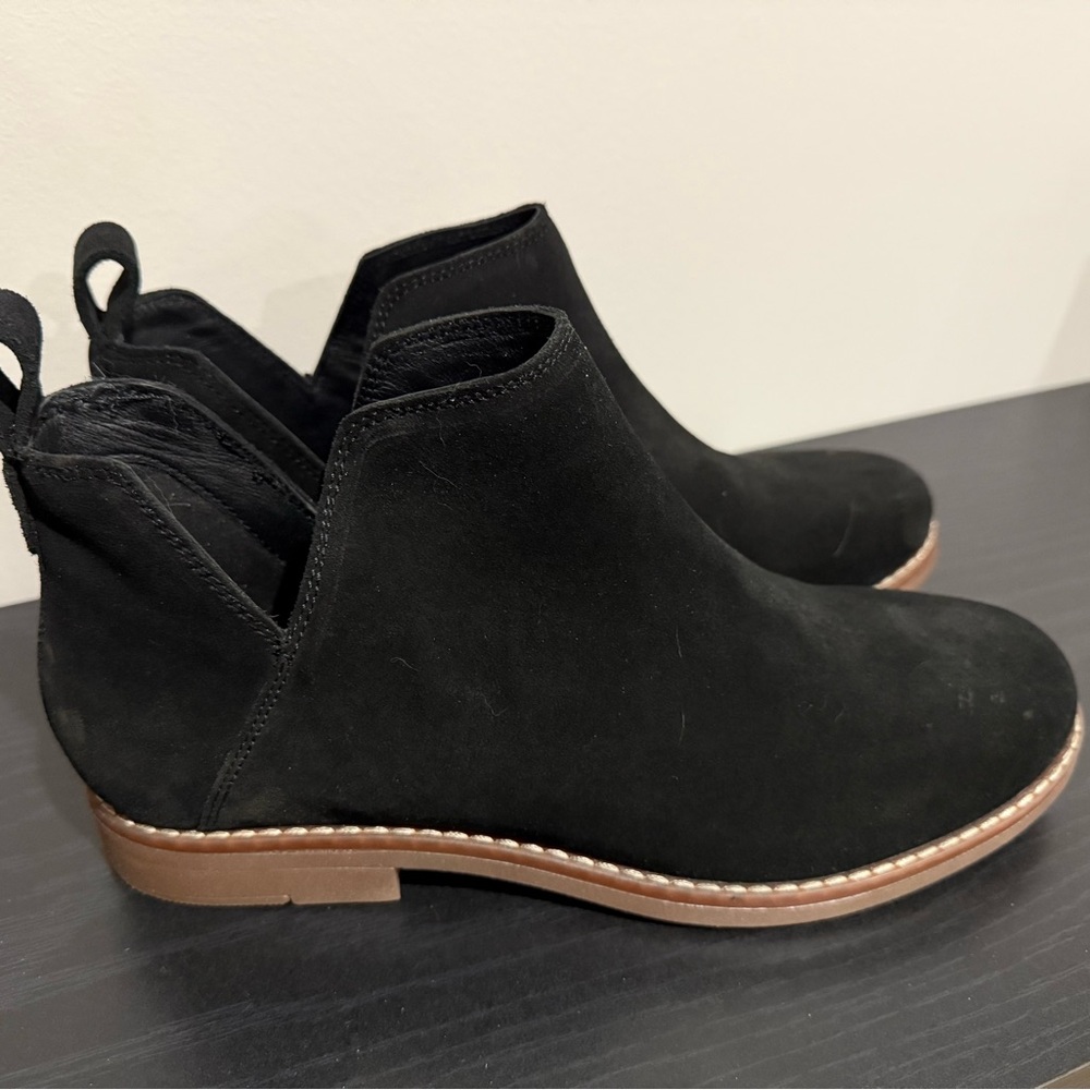 Hush Puppies booties